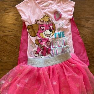 Cute paw patrol outfit with cape size 4t